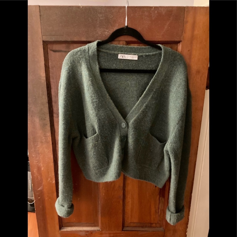 Cropped Cardigan